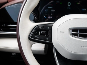 Внедорожник Geely Monjaro 2023 года, 2950000 рублей, Краснодар