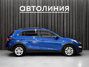 Хетчбэк Kia Rio X-Line 2018 года, 1470000 рублей, Красноярск