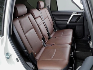 Внедорожник Toyota Land Cruiser Prado 2017 года, 5879000 рублей, Тюмень