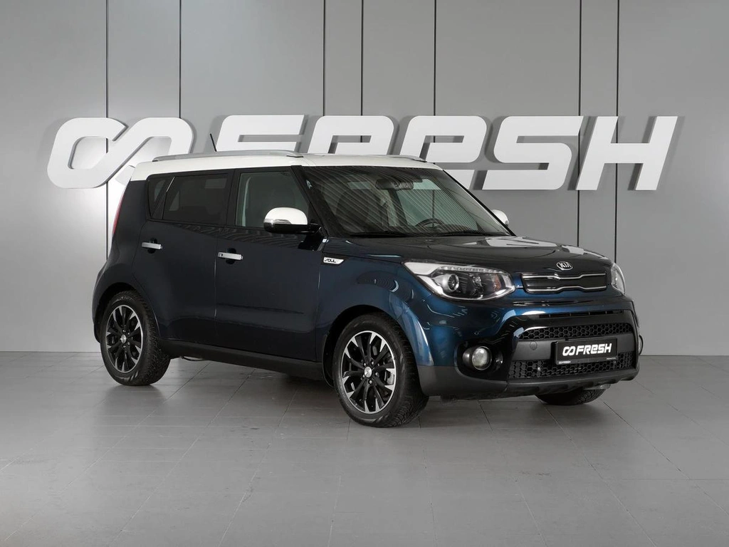 Внедорожник Kia Soul 2018 года, 1440000 рублей, Красный Пахарь
