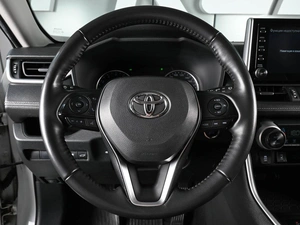 Внедорожник Toyota RAV4 2019 года, 3270000 рублей, Аксай