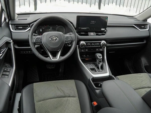 Внедорожник Toyota RAV4 2025 года, 4400000 рублей, Волгоград
