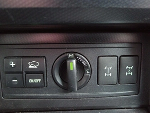 Внедорожник Toyota Land Cruiser Prado 2012 года, 3199999 рублей, Зеленогорск