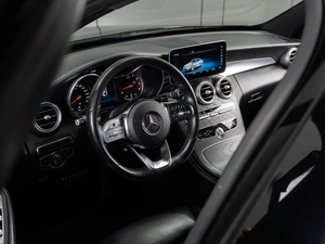 Седан Mercedes-benz C-класс 2018 года, 2499000 рублей, Тюмень