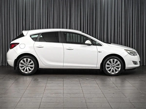 Хетчбэк Opel Astra 2011 года, 959000 рублей, Ставрополь