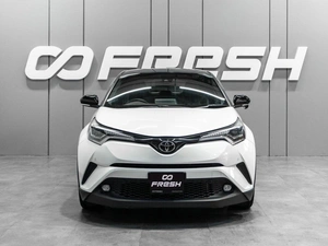 Внедорожник Toyota C-HR 2018 года, 2140000 рублей, Тюмень