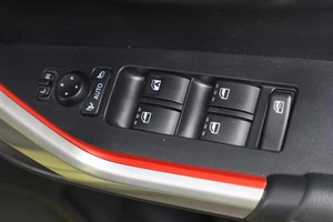 Внедорожник Toyota Raize 2021 года, 1599000 рублей, Новосибирск