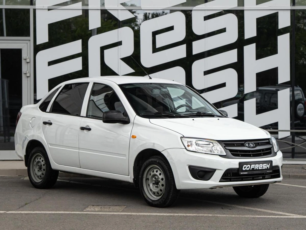 Седан ВАЗ (LADA) Granta 2012 года, 580000 рублей, Волгоград