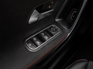 Седан Mercedes-benz CLA-класс 2019 года, 2845000 рублей, Краснодар