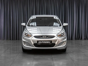 Седан Hyundai Solaris 2013 года, 949000 рублей, Тюмень