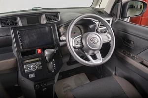 Минивэн Toyota Roomy 2021 года, 1199000 рублей, Томск