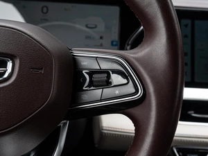 Внедорожник Geely Monjaro 2023 года, 3270000 рублей, Краснодар