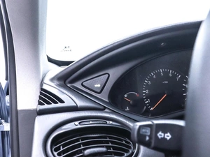 Седан Ford Focus 2004 года, 370000 рублей, Красноярск