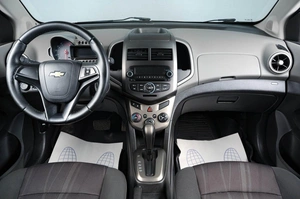 Седан Chevrolet Aveo 2012 года, 859000 рублей, Тюмень