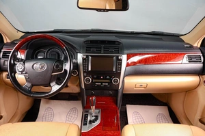 Седан Toyota Camry 2012 года, 1779000 рублей, Тюмень