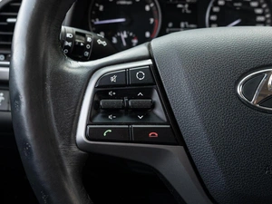 Седан Hyundai Elantra 2018 года, 1660000 рублей, Краснодар