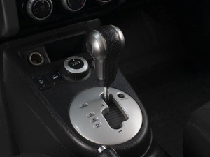 Внедорожник Nissan X-Trail 2007 года, 990000 рублей, Омск