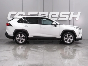Внедорожник Toyota RAV4 2021 года, 3710000 рублей, Воронеж
