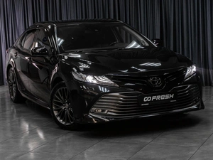 Седан Toyota Camry 2018 года, 3021000 рублей, Тюмень