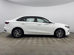 Седан Geely Emgrand 2023 года, 1640900 рублей, Казань