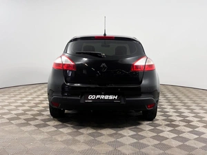 Хетчбэк Renault Megane 2012 года, 399900 рублей, Казань