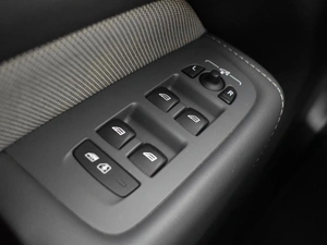 Внедорожник Volvo XC60 2019 года, 4989900 рублей, Казань