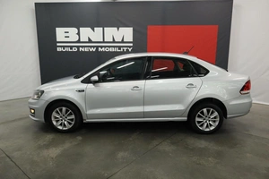 Седан Volkswagen Polo 2017 года, 1050000 рублей, Курск