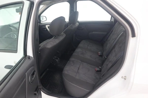 Седан Renault Logan 2015 года, 795000 рублей, Орёл