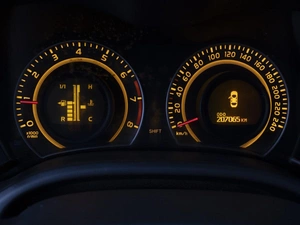 Седан Toyota Corolla 2006 года, 699000 рублей, Омск