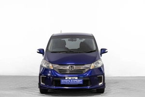 Минивэн Honda Freed 2015 года, 1249000 рублей, Барнаул