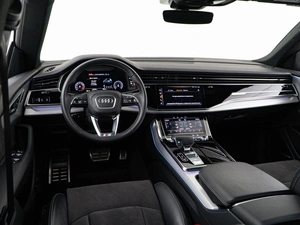 Внедорожник Audi Q8 2019 года, 7598055 рублей, Москва