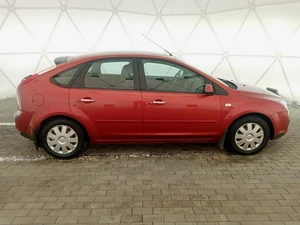 Хэтчбек 4 дв. Ford Focus 2006 года, 590000 рублей, Клинцы