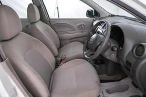 Хетчбэк Nissan March 2013 года, 719000 рублей, Красноярск