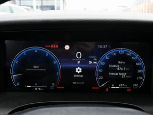 Седан Toyota Camry 2024 года, 4200000 рублей, Волгоград