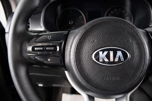 Седан Kia Rio 2018 года, 1329000 рублей, Пермь