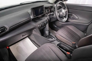 Внедорожник Toyota Yaris Cross 2020 года, 2099000 рублей, Томск
