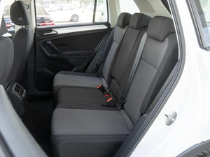 Внедорожник Volkswagen Tiguan 2021 года, 1925000 рублей, Волгоград