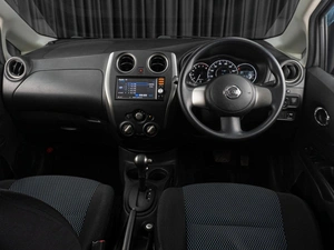 Хетчбэк Nissan Note 2013 года, 949000 рублей, Тюмень