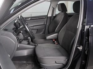 Лифтбек Volkswagen Polo 2020 года, 1789000 рублей, Красный Пахарь