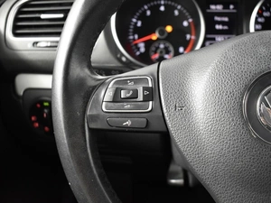 Хетчбэк Volkswagen Golf 2012 года, 973200 рублей, Казань