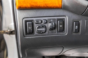 Седан Toyota Avensis 2007 года, 619000 рублей, Барнаул