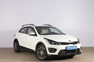 Хетчбэк Kia Rio X-Line 2018 года, 1239000 рублей, Новосибирск