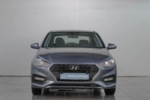 Седан Hyundai Solaris 2018 года, 1169000 рублей, Челябинск