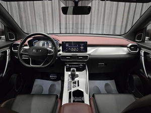 Внедорожник Geely Coolray 2022 года, 1849000 рублей, Красноярск