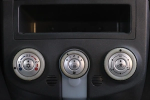 Хетчбэк Mitsubishi Colt 2006 года, 589000 рублей, Омск