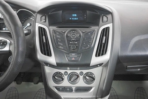 Седан Ford Focus 2012 года, 599000 рублей, Кемерово