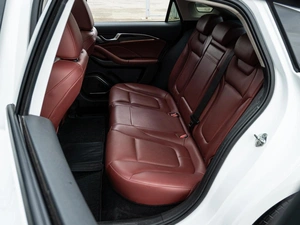 Лифтбек FAW Bestune B70 2023 года, 2020000 рублей, Краснодар