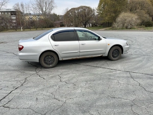 Седан Nissan Cefiro 1998 года, 300000 рублей, Красноярск