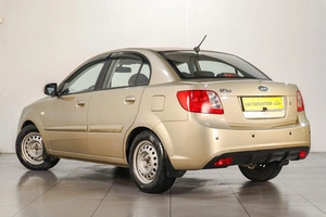 Седан Kia Rio 2010 года, 589000 рублей, Челябинск