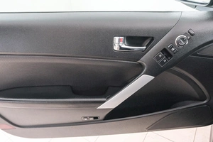 Купе Hyundai Genesis 2010 года, 1439000 рублей, Красноярск